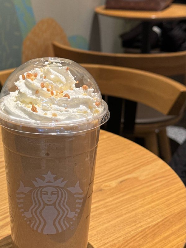 赞美一朵完美奶油顶