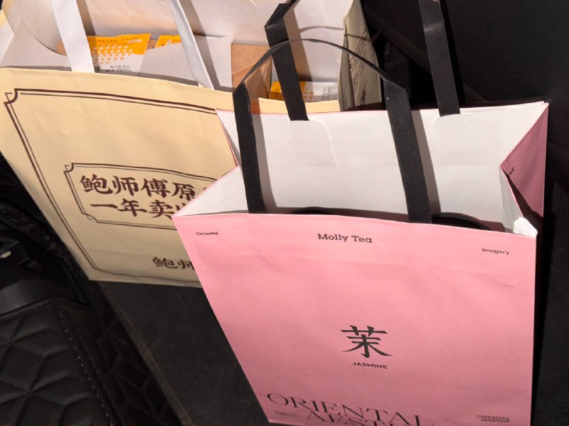 囤了一堆喜欢吃的东西上网课 幸福死谁了