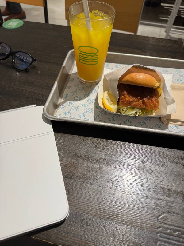 遇事不决 shake shack