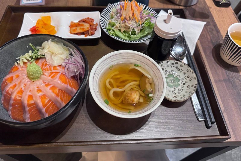 累晕了吃点好的