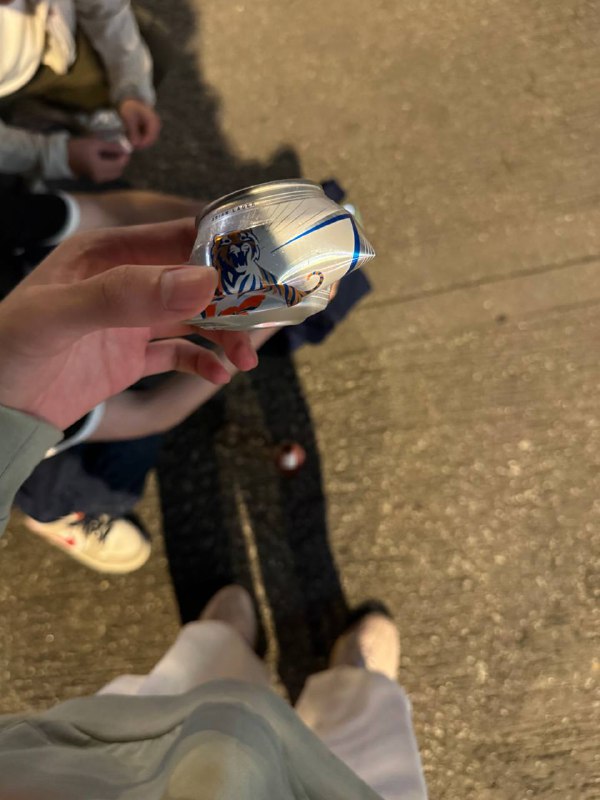 站街 kl 马路边